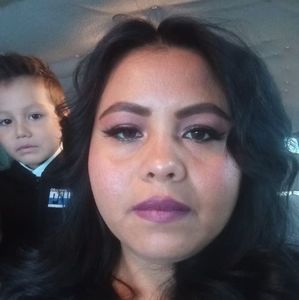 Meet your Posher, Lesly